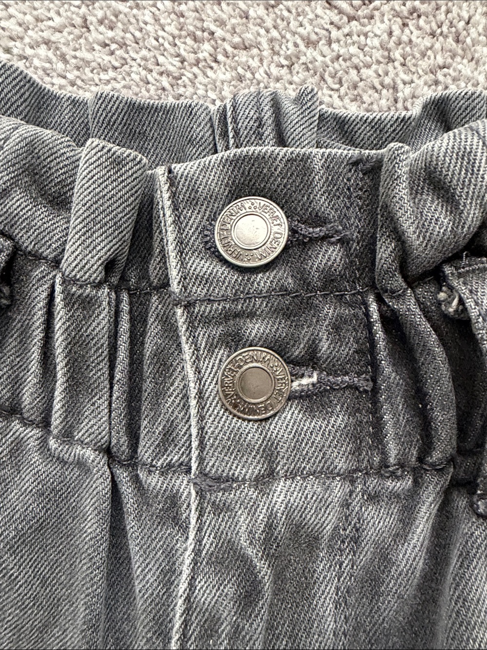 High-Waist Paperbag Denim Shorts in Washed Gray - Picture 4 of 7